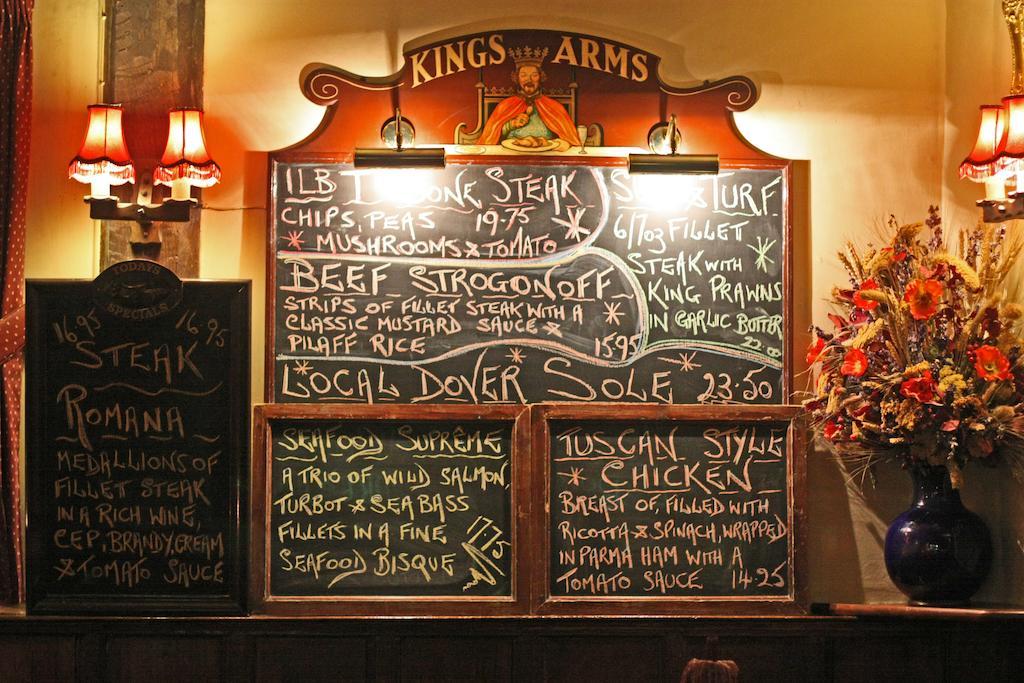 Kings Arms Hotel ساندويتش المظهر الخارجي الصورة
